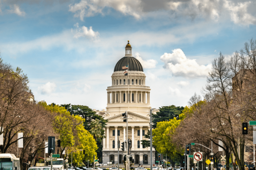 Photo of the California Legislature building in Sacramento, CA.